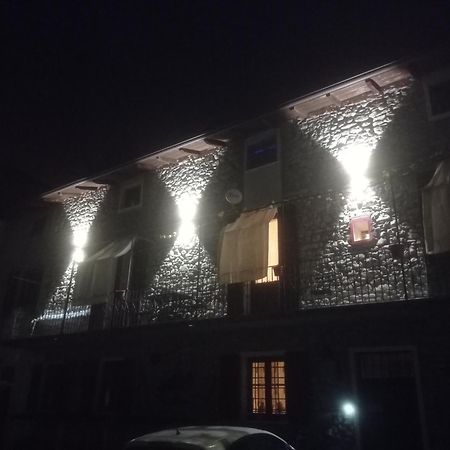 Dulcius Ex Asperis Bed & Breakfast Ponte Nizza Exterior foto